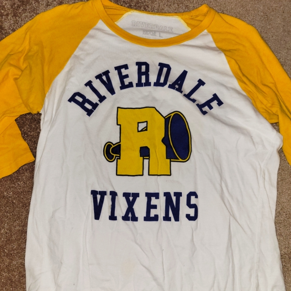 River Dale cheer shirt, half sleeve